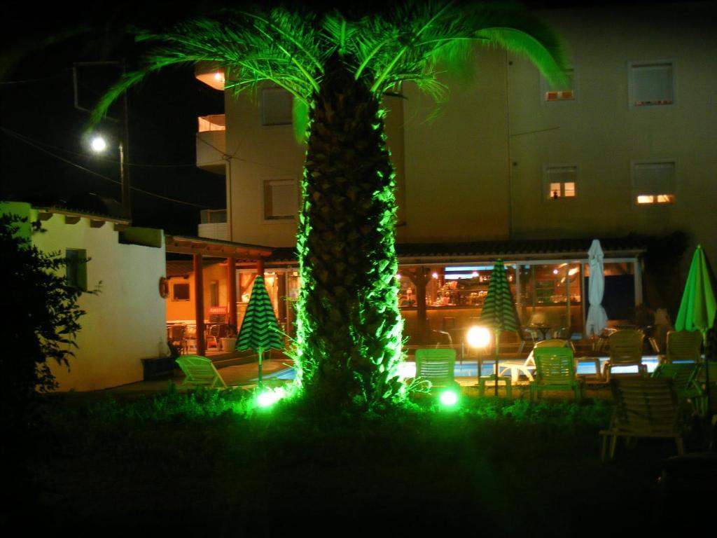 Australia Hotel Gazi Екстер'єр фото